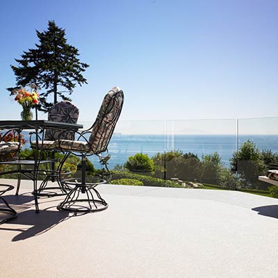 Enjoy the views with the topless Glass Railing System